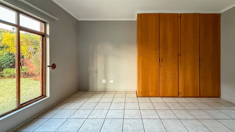 3 Bedroom Property for Sale in Flamwood North West